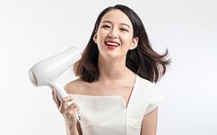 女子韩国旅游未看清币种被扣6万余元